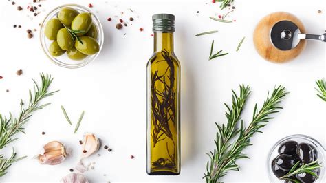 Elixir of the Mediterranean: The Tale of Green Olive Oil